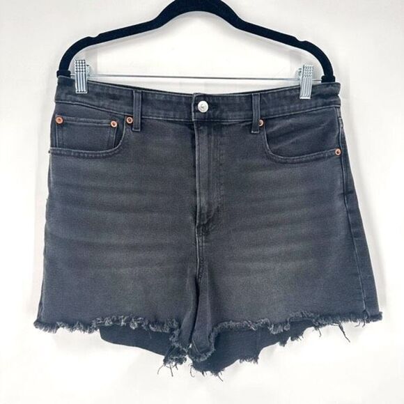 American Eagle Black 90s Boyfriend Distressed CutOff Hi Rise Denim Shorts‎ Sz 12 - Picture 1 of 13